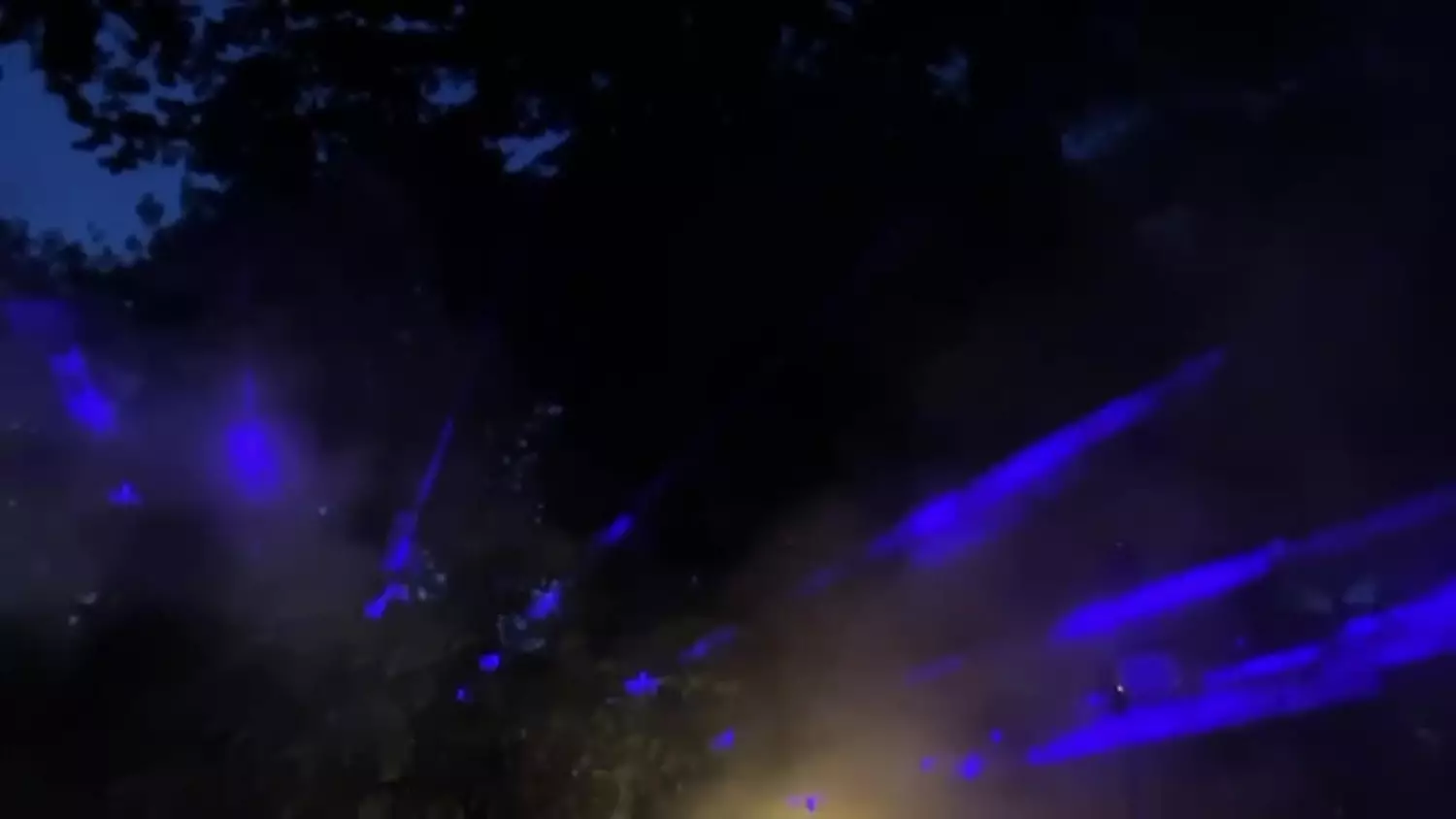 pokaz-laserowy-1.mp4