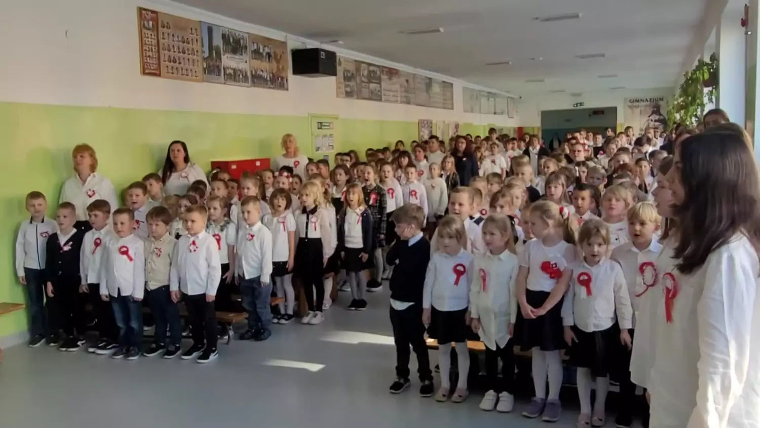 szkola-do-hymnu-cedynia-09112025.mp4